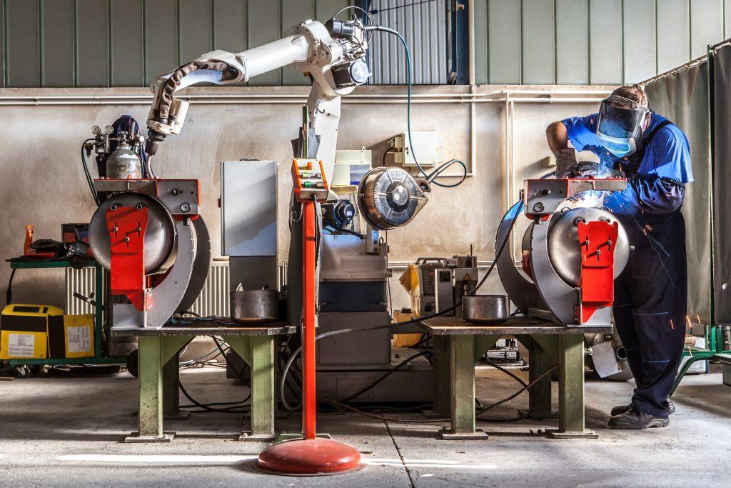 Maintenance Magic:⁤ Ensuring Your Robot Remains the Cleanest Machine in‍ the House